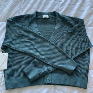 Light Cropped Three Button